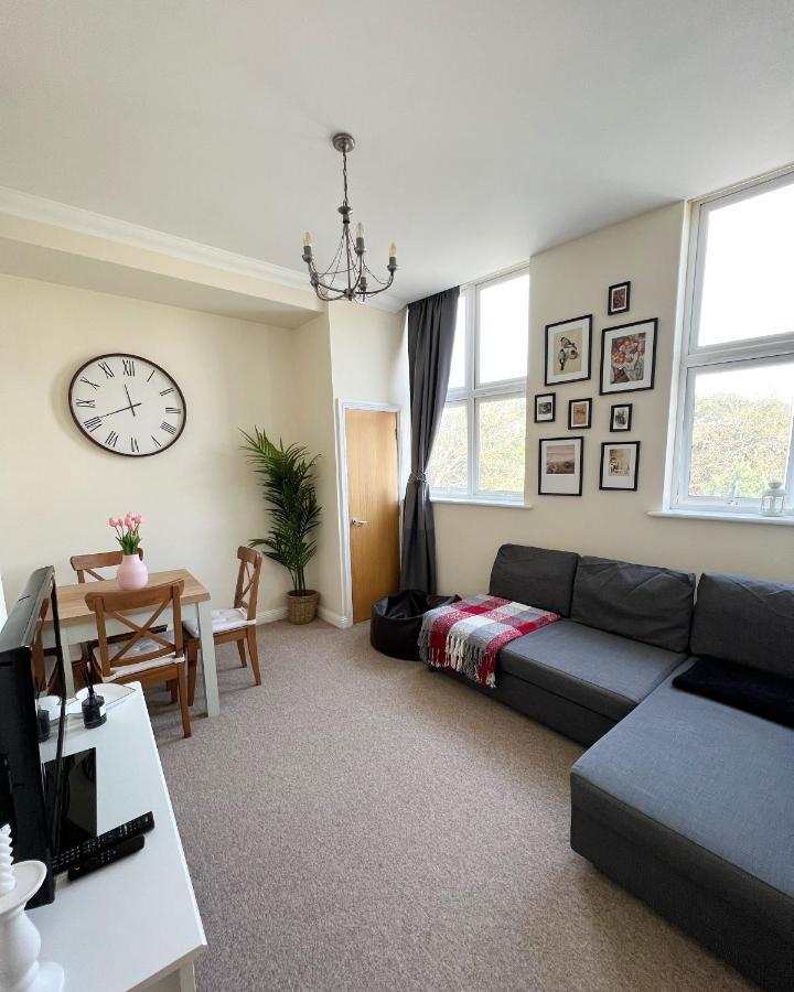 Cosy Town Centre Apartment Close To Beach Bournemouth Exterior photo